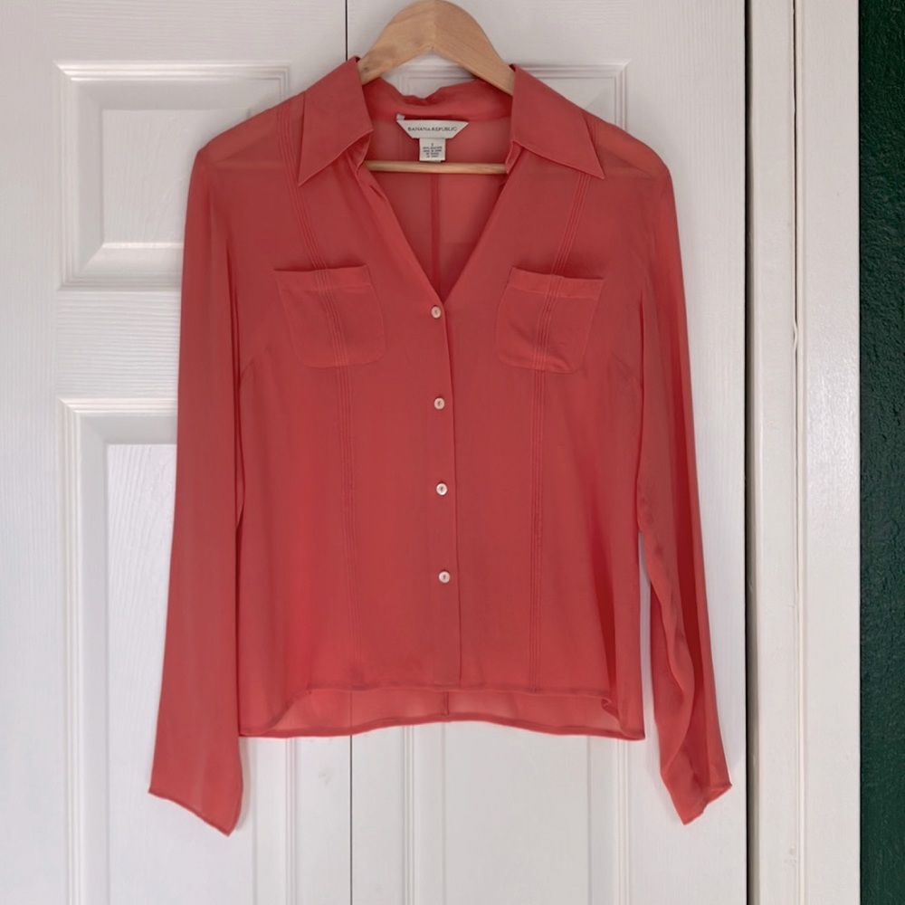100% silk vintage banana republic blouse in rose